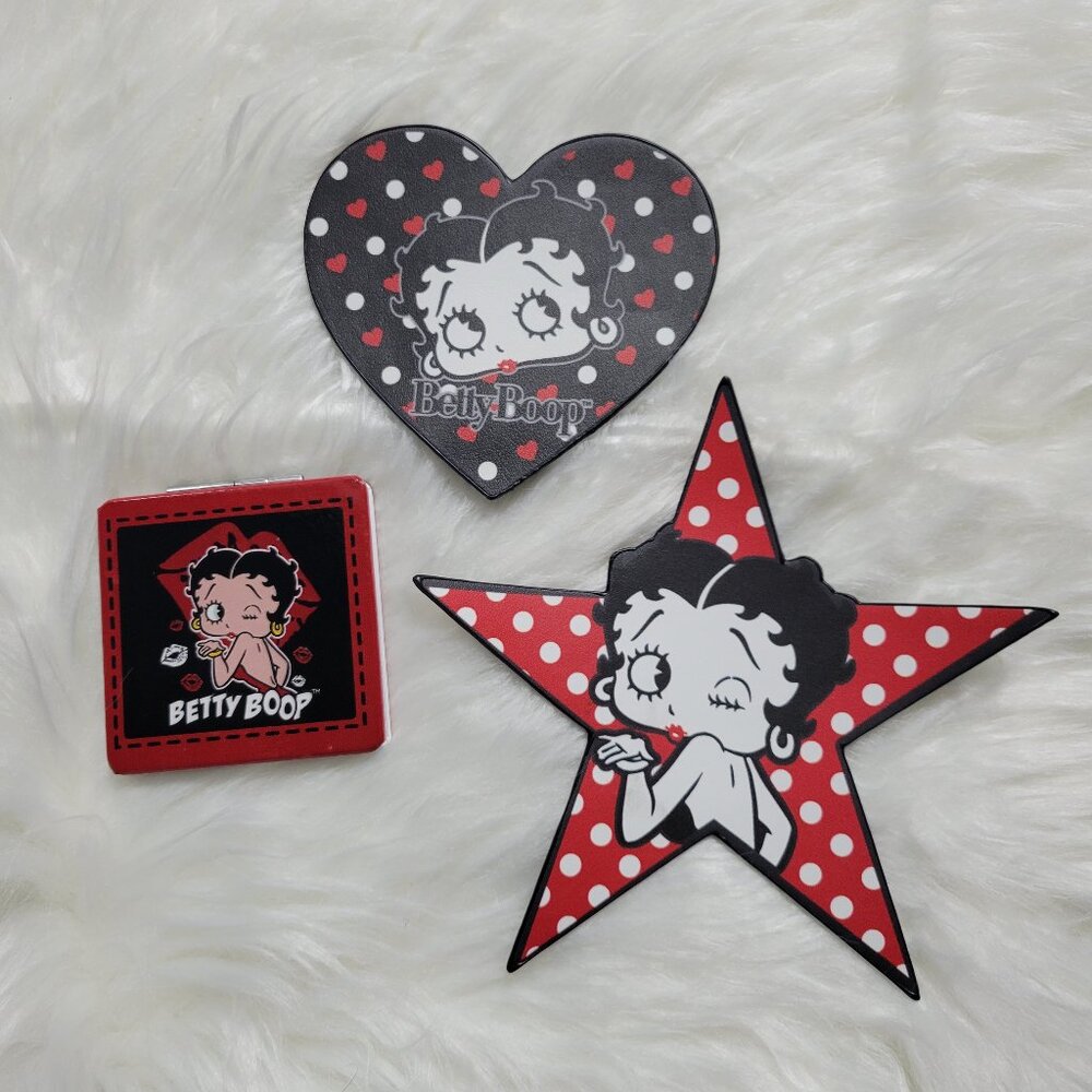 Betty Boop Accessory Set